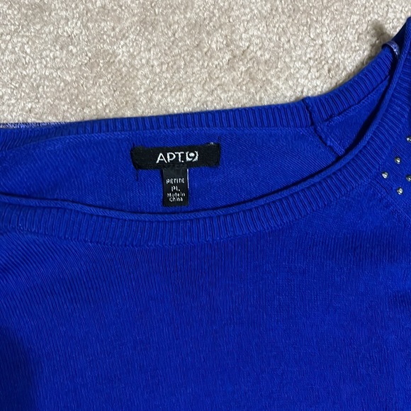 Royal blue holiday sweater- APT9 - PL - Picture 2 of 2